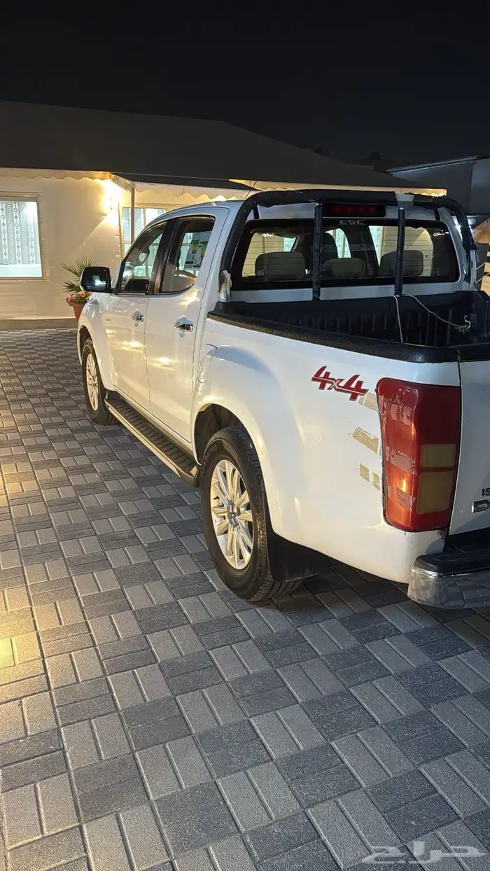 ايسوزو ديماكس LS 1