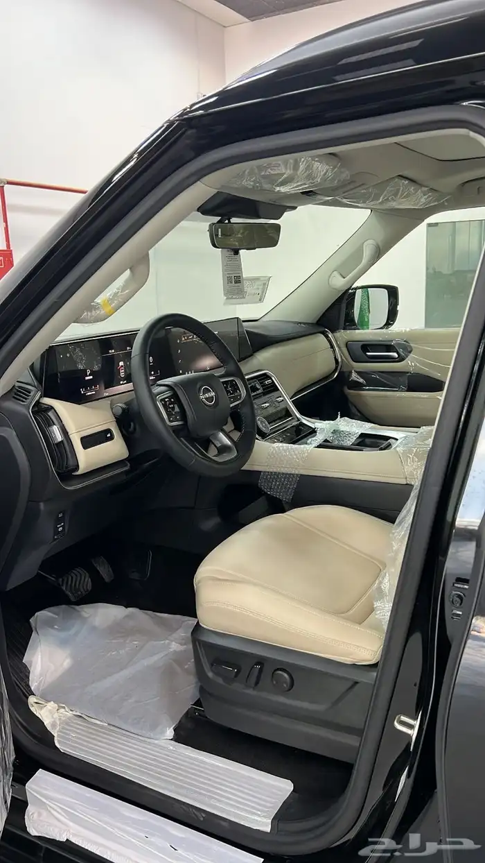 نيسان باترول 2026 للأيجار 4