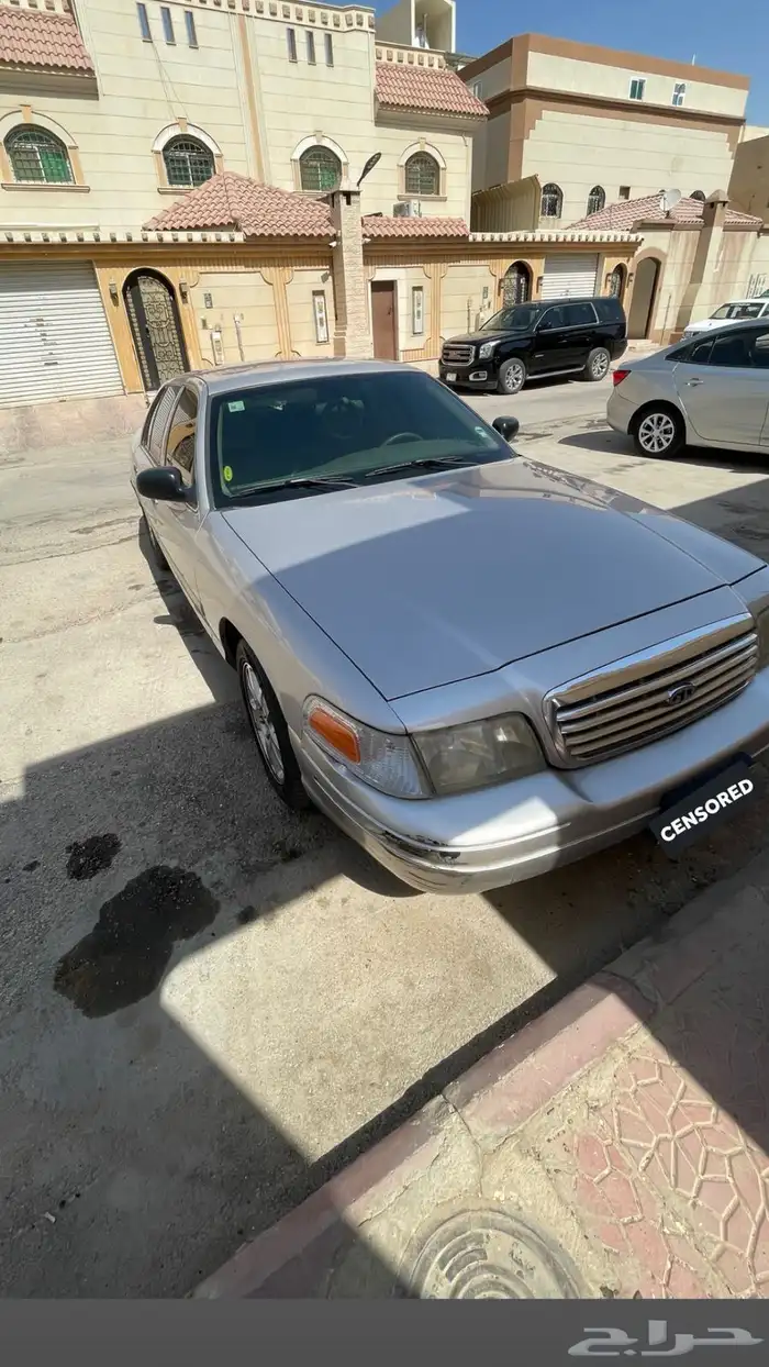 فورد فكتوريا 4