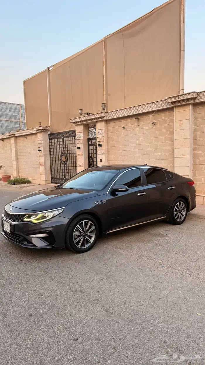 كيا K5 2020 ( بنزين ) بحالة الوكالة 1