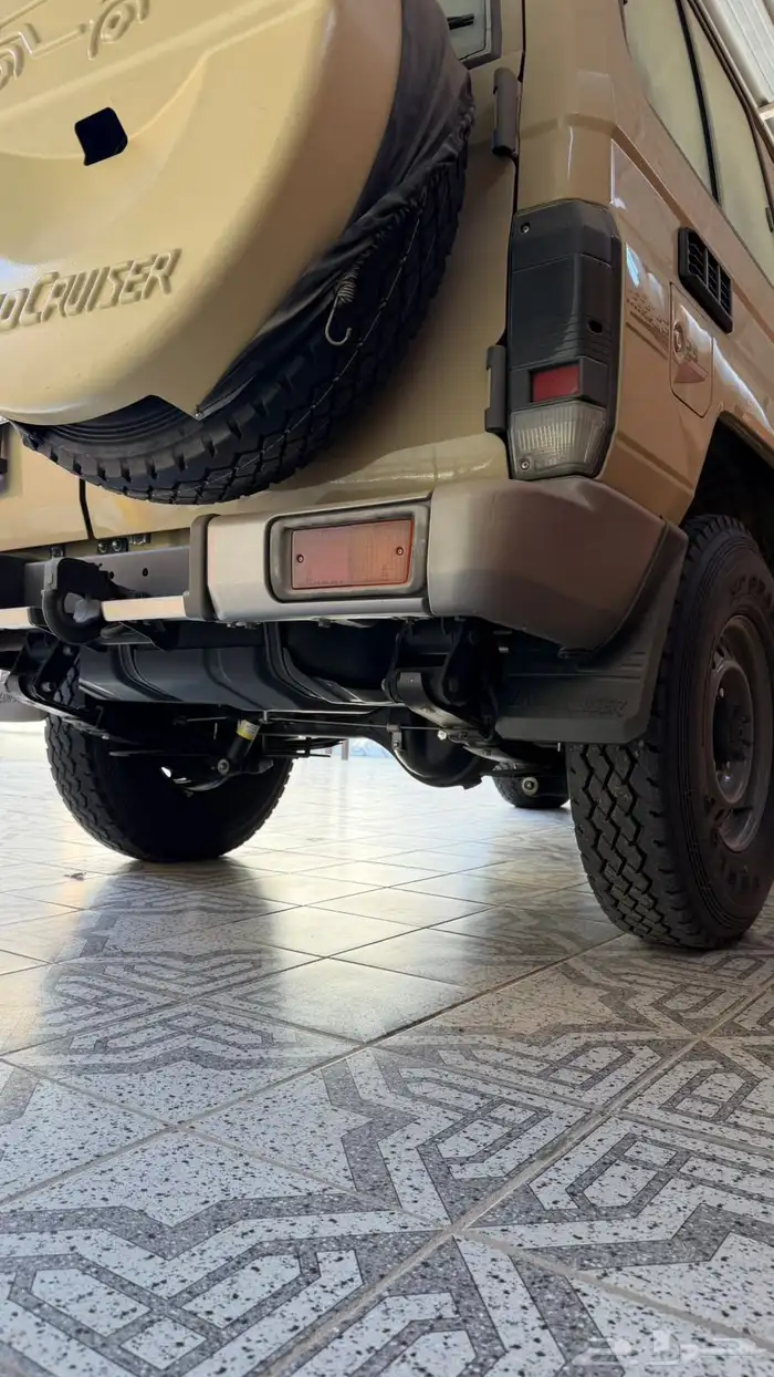 ربع 22 سعودي فل كامل الصقر مخزن (النادر) 8