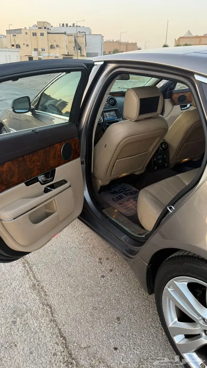 جاكور xjl 2011 فل كامل 8