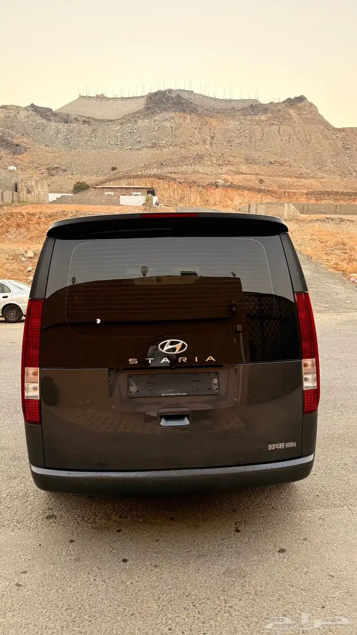 هيونداي ستاريا 2022 ( ديزل ) فإن بضاعة 3