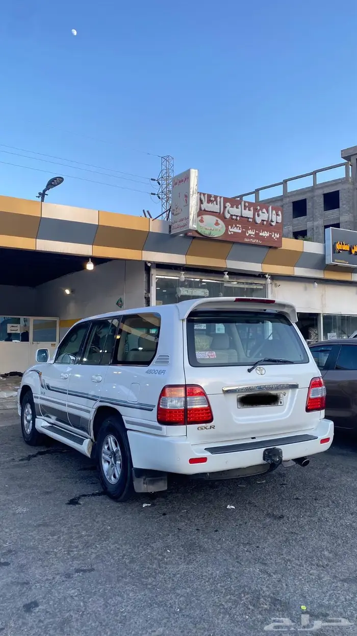 جيب لاند كروزر 2