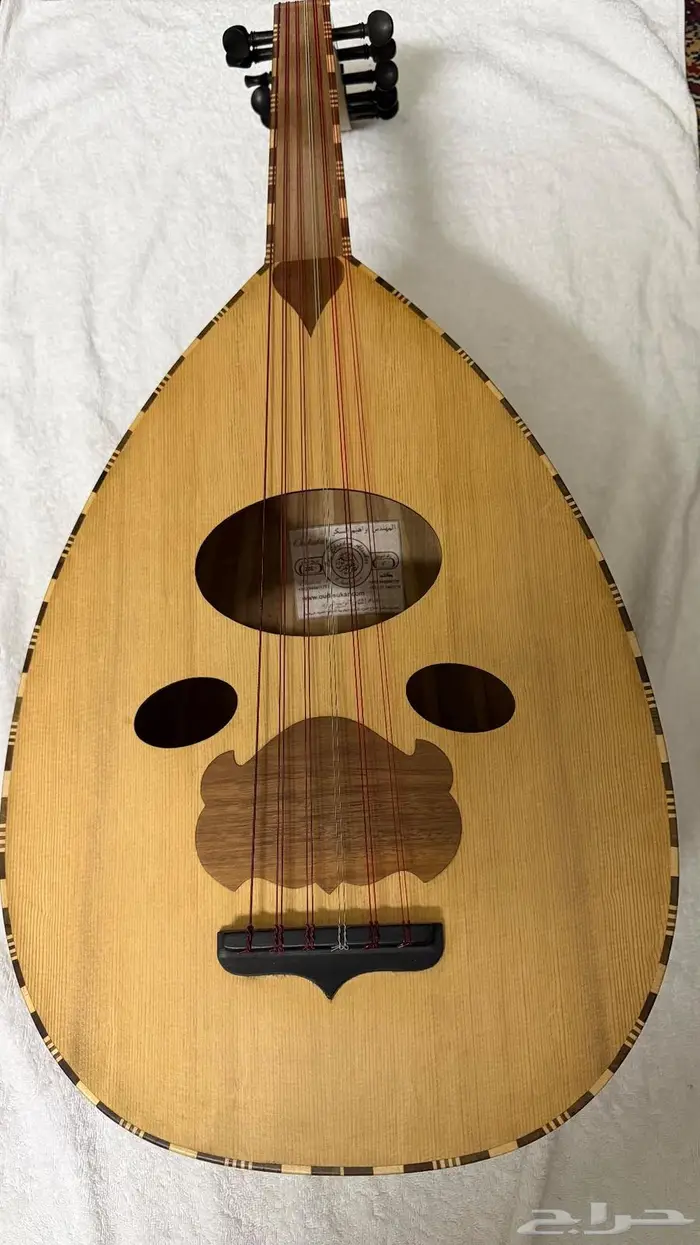 عود احترافي صناعه ابراهيم السكر 0