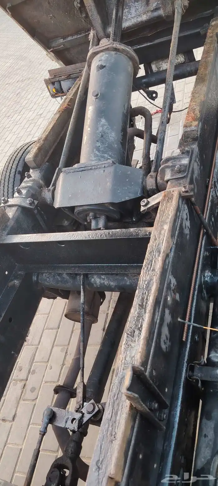 قلاب ديهاتسو موديل 1983 بنزين مكينه وجير وشاصي علا الشرط 7