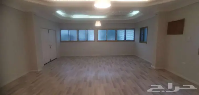 فيلا مستقلة موقع مميز أمام ميدان بالسداد بالطائف ب2 مليون. 3