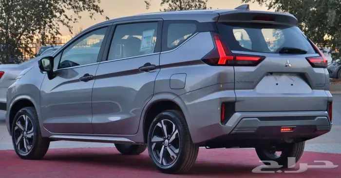 ميتسوبيشي اكسباندر 2025 2