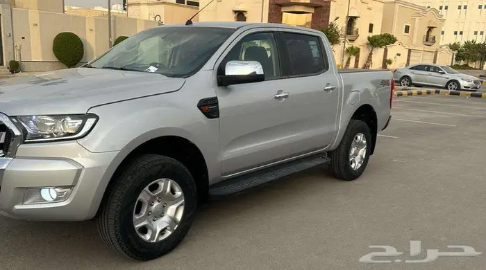 للبيع فورد رينجر دبل قير عادي مخزن ماشي 70 الف 9