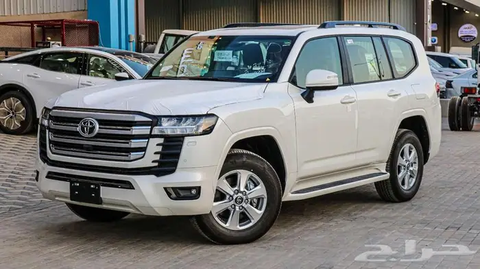 لاندكروزر GXR L2 موديل 2025 ديزل كاش واقساط باقل الاسعار 3