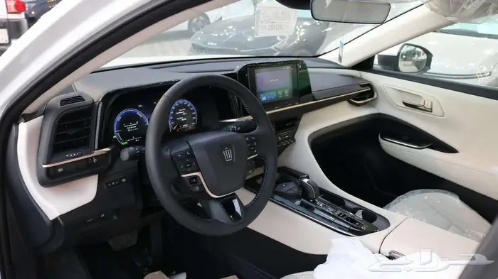 تويوتا كراون برستيج موديل 2026 كاش واقساط 5