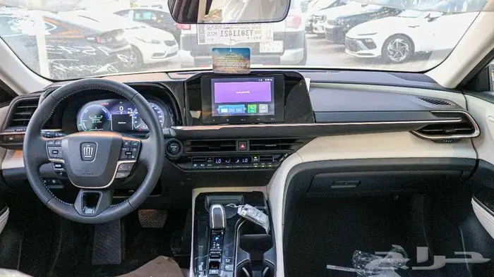 تويوتا كراون برستيج موديل 2026 كاش واقساط 6