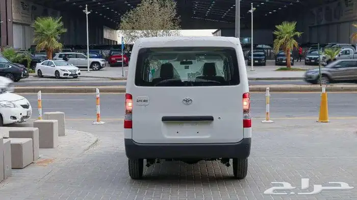 تويوتا لايت إس قير أتوماتيك وقير عادى 2025 كاش واقساط 14