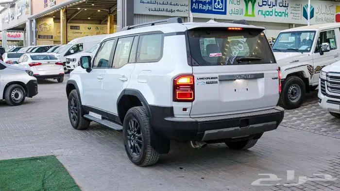 تويوتا برادو TXL1 2025 TXL3 مبيعات البنوك 4