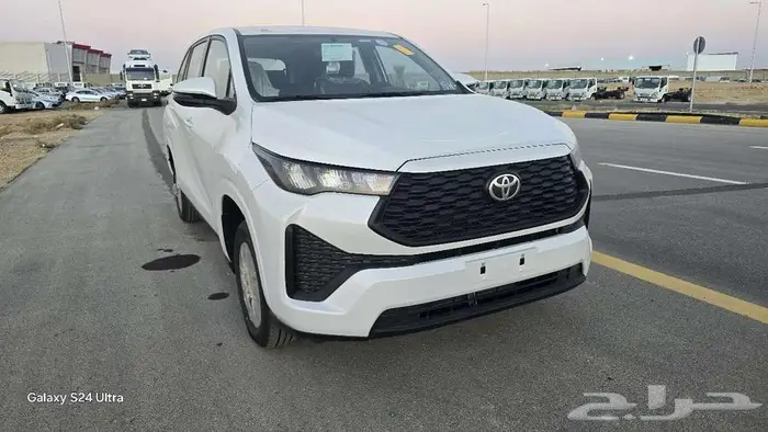 انوفا ستاندر بنزين 2025 - 2026 1