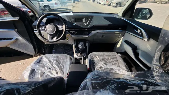 كيا كارينز ستاندر 2025 عروض وتخفيضات القيادة للسيارات 9