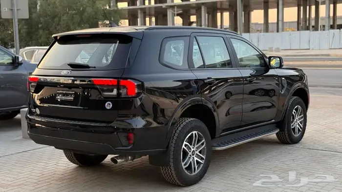 فورد ايفرست XLT نص فل موديل 2025 سعودي كاش وتمويل 3