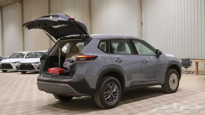 نيسان اكستريل 5راكب 2026 رمادي كاش - اقساط 11