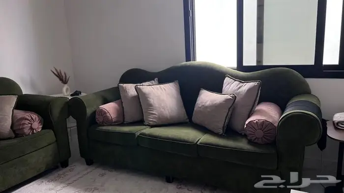 سرير غرفة نوم وكنب 0