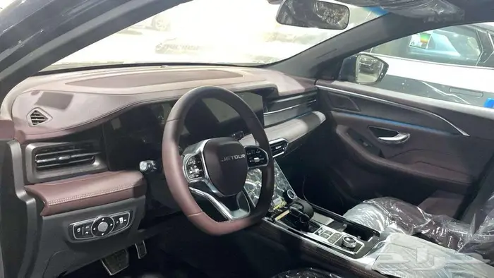 جيتور X90 بلس فل كامل 1600 سي سي تربو 7 مقاعد LUXURY - 2025 3