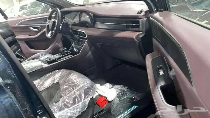 جيتور X90 بلس فل كامل 1600 سي سي تربو 7 مقاعد LUXURY - 2025 13