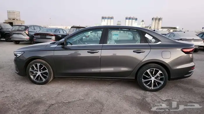 جيلي ام جراند فل 2024 متوفر اقساط 2