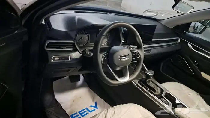 جيلي امجراند ستاندر 2025 3