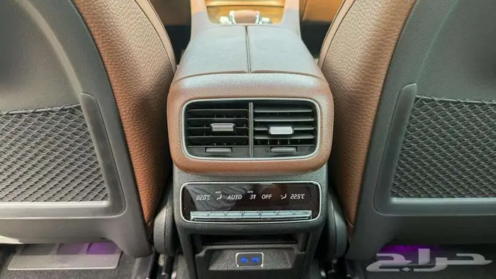 GLE 450-AMG Line خليجي اصفار 2025 15