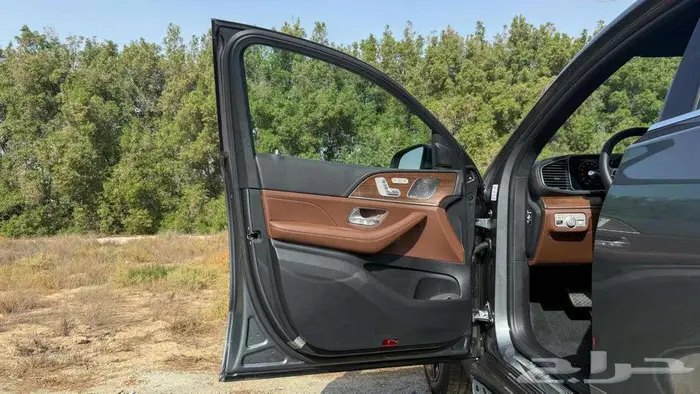 GLE 450-AMG Line خليجي اصفار 2025 13