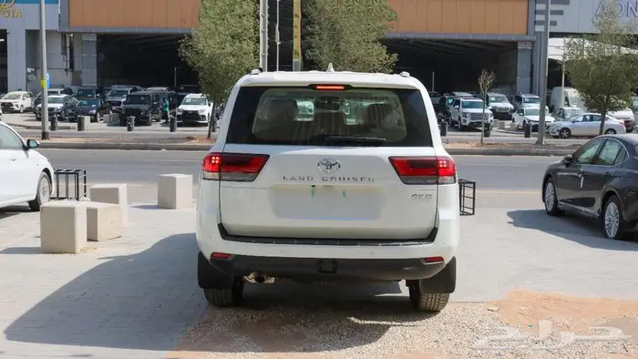 لاندكروزر GXR هدد فتحة بريمي 2025 كاش واقساط 9