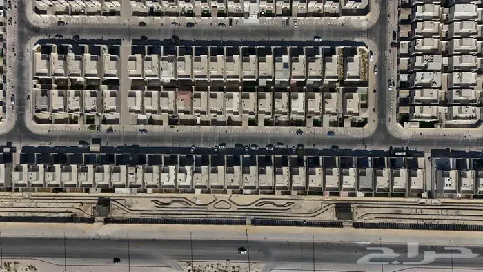 مصور درون للعقارات والأراضي وثق عقارك صح وزد سعره 2