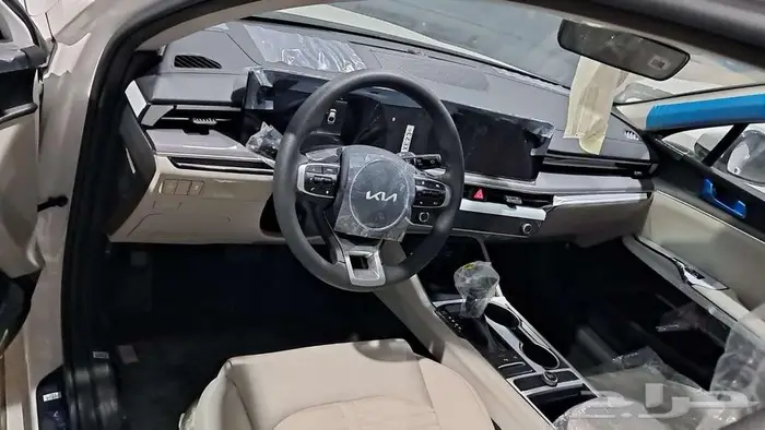 كيا كي 5 ستاندر موديل 2025 3