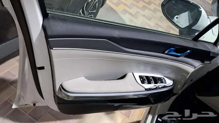 كيا كي 5 ستاندر موديل 2025 6