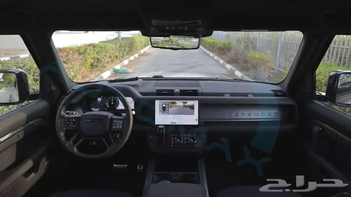 لاند روفر ديفندر 110 اوكتا اديشن 1 2025 اصفار مع ضمان 9