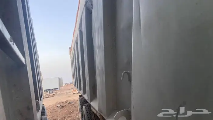 للبيع صندوق قلاب 22 متر 1