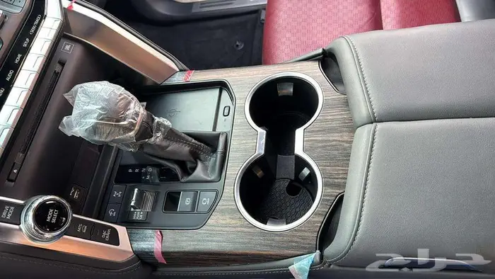 لاند كروزر في اكس ار 2023 للبيع او لتنازل 4