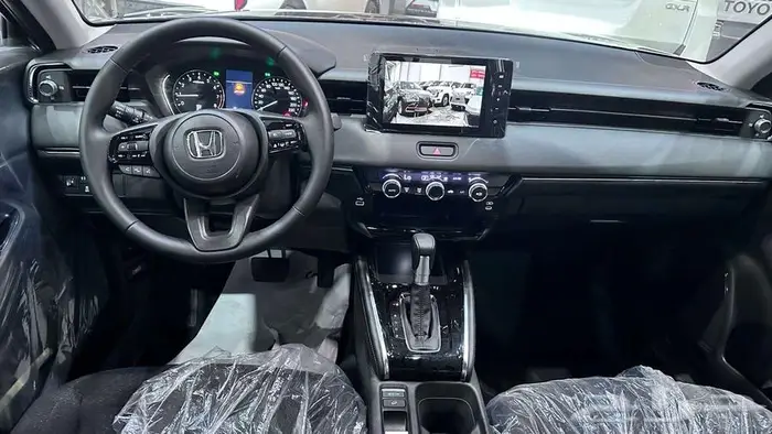 هوندا HRV.LX نص فل 2025 عرض خاص 4