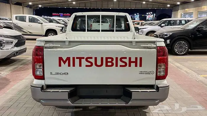 عرض خااص ميتسوبيشي L200 غمارة ديزل موديل 2025 4