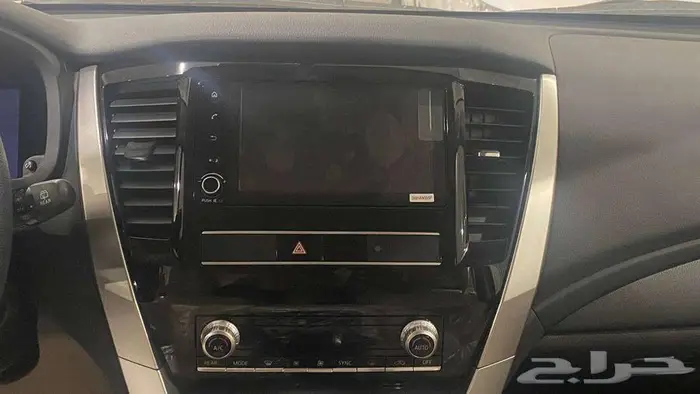 عرض خاص ميتسوبيشي مونتيرو ستاندر LL موديل 2025 بنزين 9