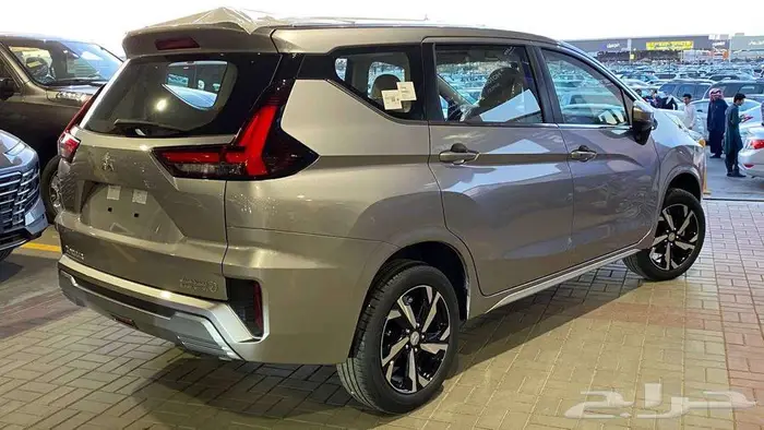 عرض خاااص ميتسوبيشي اكسباندر HL موديل 2025 جميع الالوان 2