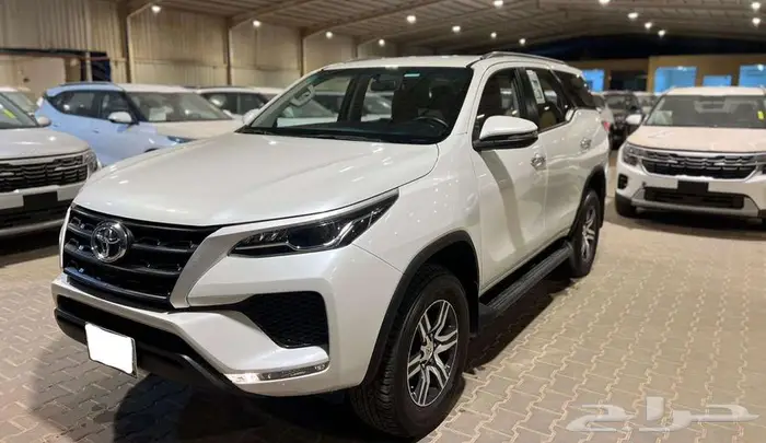 تويوتا فورتشنر موديل 2024 دبل 4 سلندر عداد 30 الف فقط 2