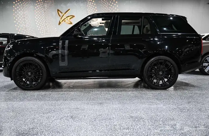 شركة البريمي لسيارات رانج روفر 1