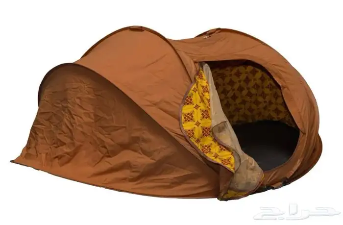 خيمة سفر ليست مستعمله لحد يجي يقول ب 100 1