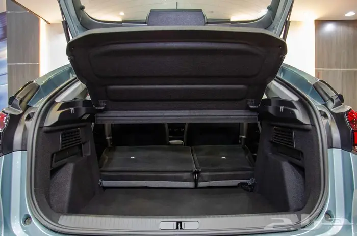 سيتروين C4 نص فل - موديل 2023 كاش وتقسيط ( افضل الاسعار ) 7