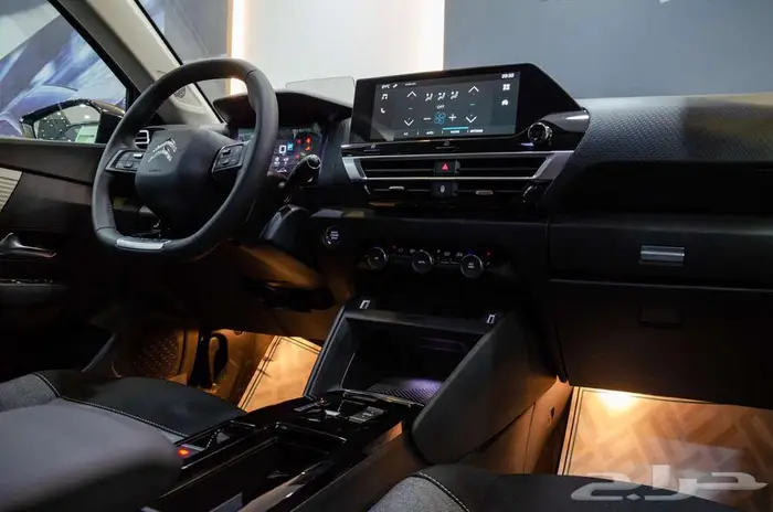 سيتروين C4 نص فل - موديل 2023 كاش وتقسيط ( افضل الاسعار ) 15