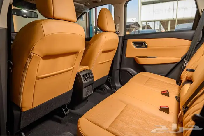 نيسان اكس تريل SV بلس فتحت سقف جلد موديل 2025 8