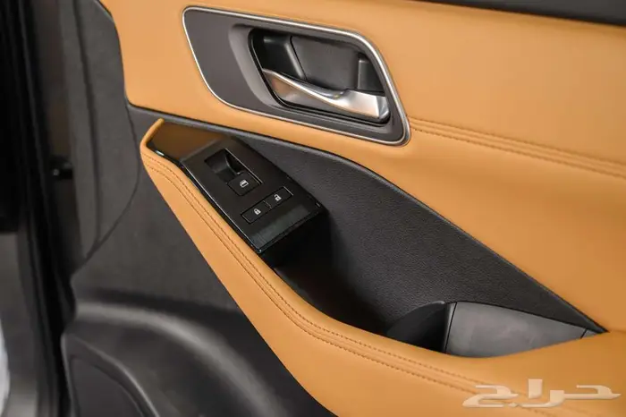 نيسان اكس تريل SV بلس فتحت سقف جلد موديل 2025 5