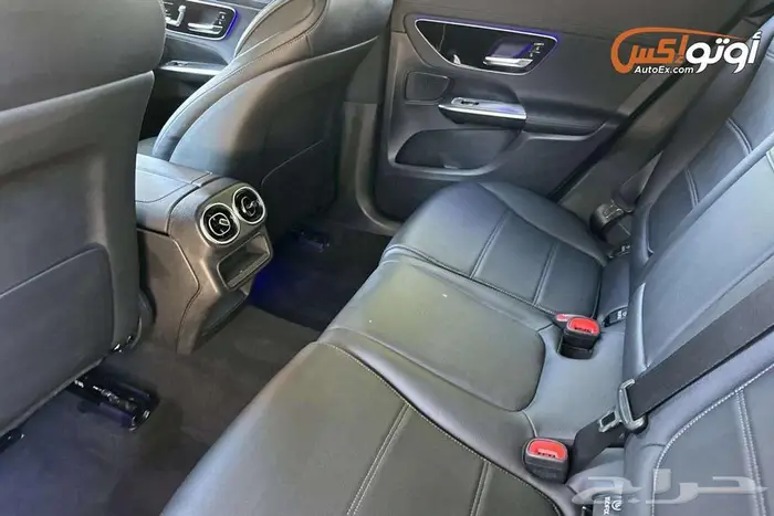 2024 مرسيدس GLC 300 13