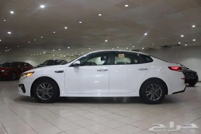 اوبتيما 2020 ابيض لولي بطاقة جمركية 1