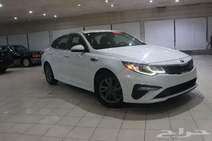 اوبتيما 2020 ابيض لولي بطاقة جمركية 17